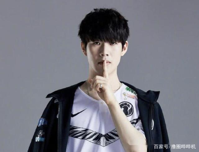为什么口袋对子JJ被戏称为“德扑最难打的手牌”？（口袋JJ为何常被称为德扑中最难应对的手牌？）